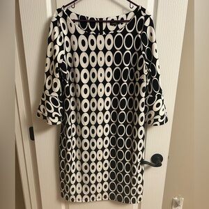 Ile New York Long Sleeve Dress